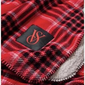 Victoria’s Secret Cozy Plush Blanket Red Black Plaid 50"x60" Holiday 2024